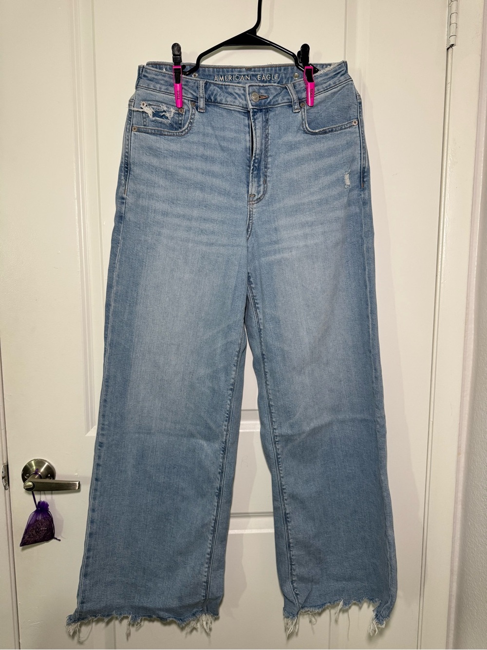 American Eagle Outfitters Light Wash Wide Leg Jeans